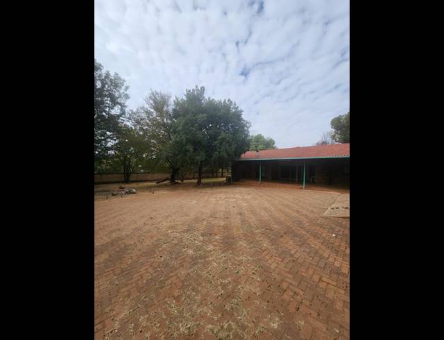 FARM FOR SALE IN GERARDSVILLE